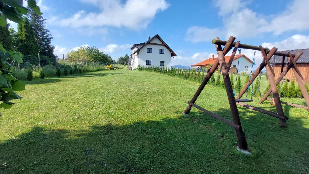 Apartmany Kohoutek A Slepicka V Novohradskych Horach Nové Hrady Buitenkant foto